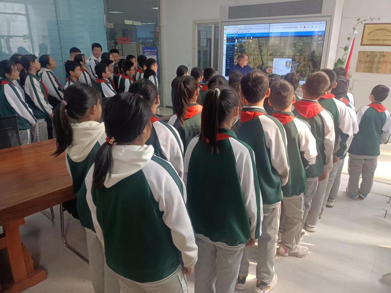 智慧灌溉入校園 科技創新新魅力”——讓科技興農的種子在孩子心中生根發芽 智慧灌溉入校園 科技創新新魅力”——讓科技興農的種子在孩子心中生根發芽